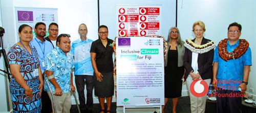Climate Action in Fiji Ivan Fong and Barbara Plinkert Vodafone ATH Fiji Foundation European Union Rotary Pacific Water for Life Climate Action in Fiji Ivan Fong and Barbara Plinkert Vodafone ATH Fiji Foundation European Union Rotary Pacific Water for Life